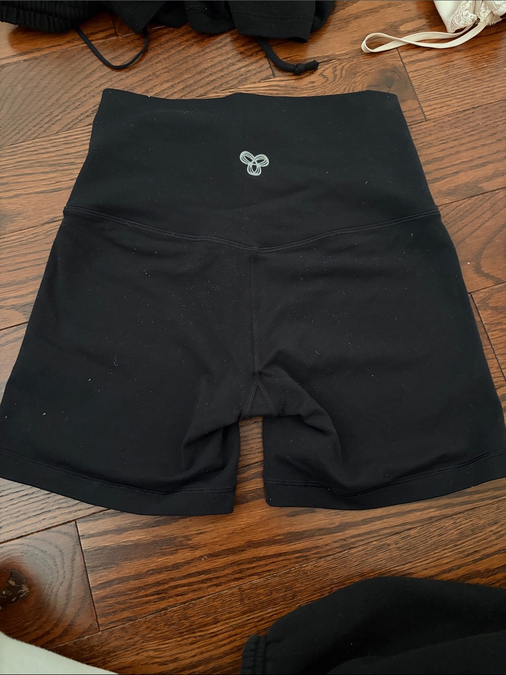 Aritzia Black High-Waist Biker Shorts with Subtle Logo
